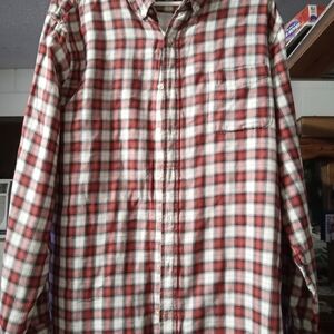 Men's Red and White Plaid Casual Shirt